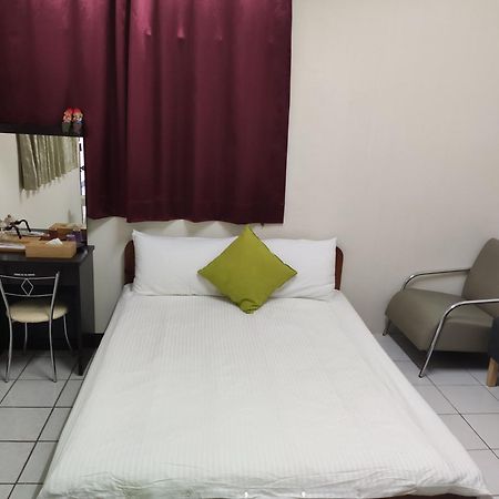 Papa Bear'S Guesthouse Taichung Kamer foto