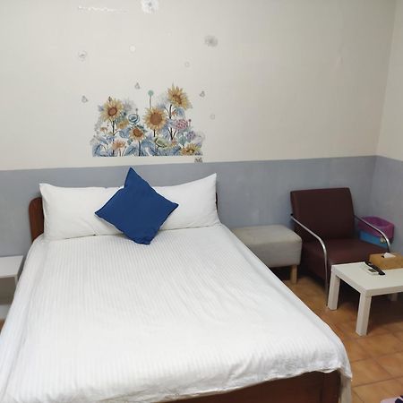 Papa Bear'S Guesthouse Taichung Kamer foto