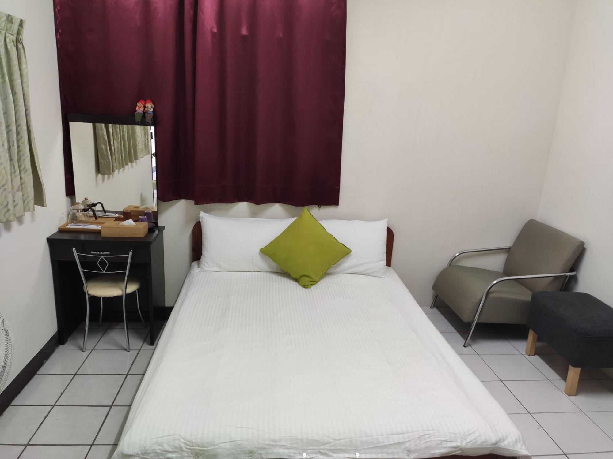 Papa Bear'S Guesthouse Taichung Kamer foto