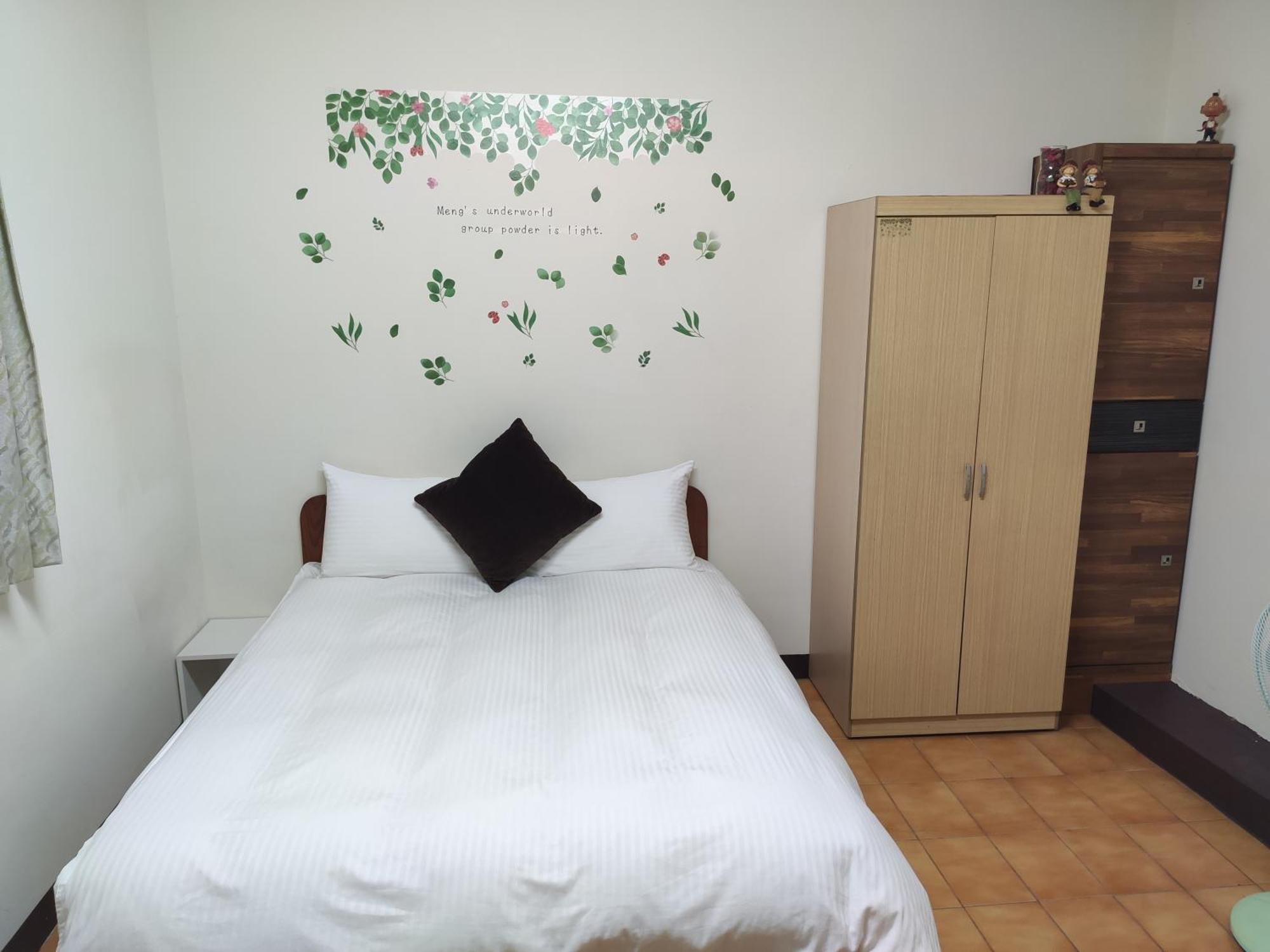 Papa Bear'S Guesthouse Taichung Kamer foto