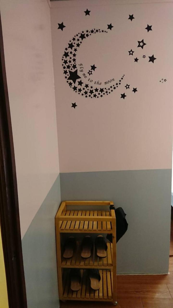 Papa Bear'S Guesthouse Taichung Buitenkant foto